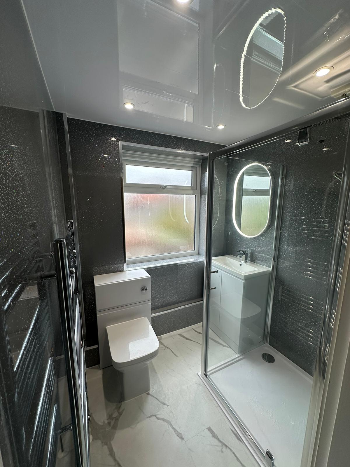 Finished bathroom using Grey Sparcle panels
