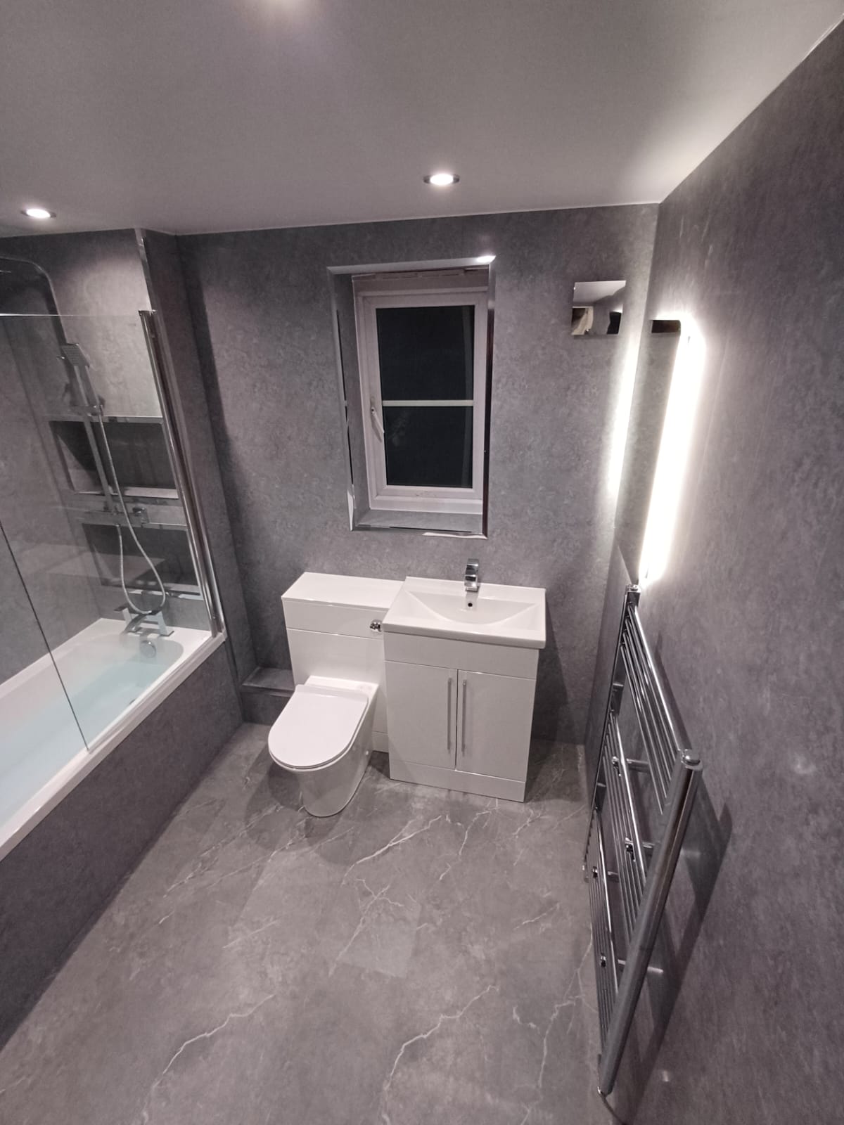 Finished bathroom using Grey Stone panels