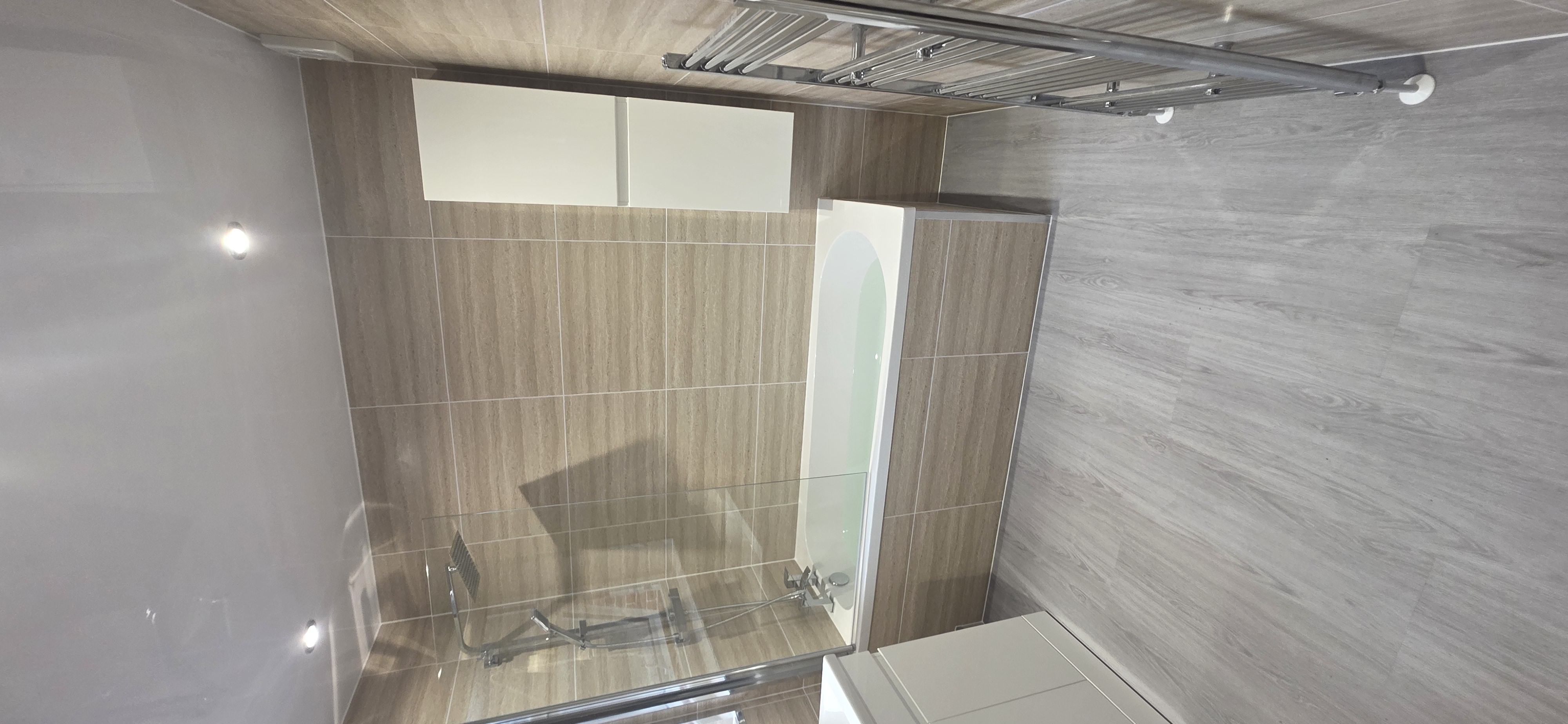 Finished bathroom using Sandstorm Ice Matt panels