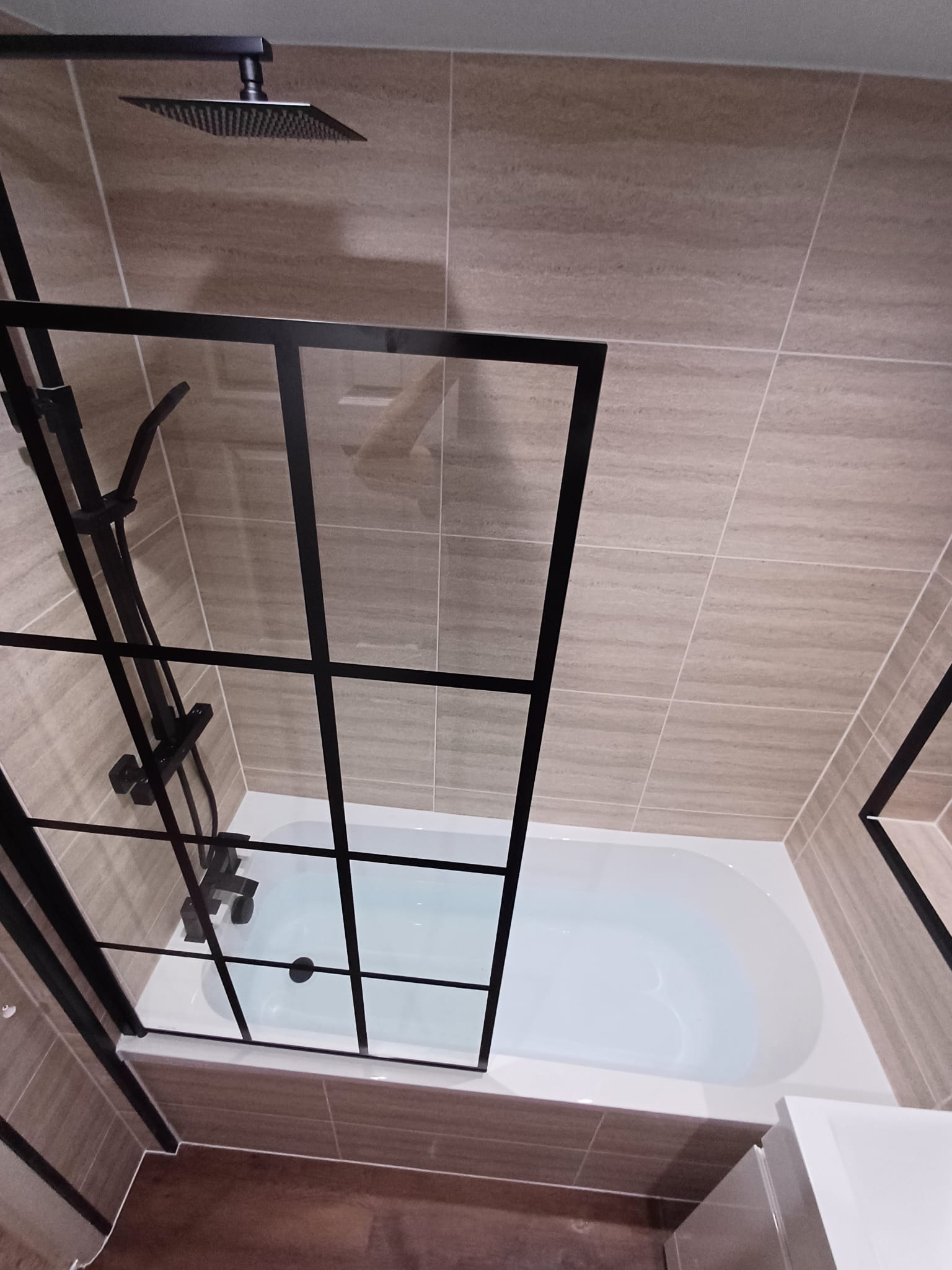 Finished bathroom using Sandstorm Ice Matt panels