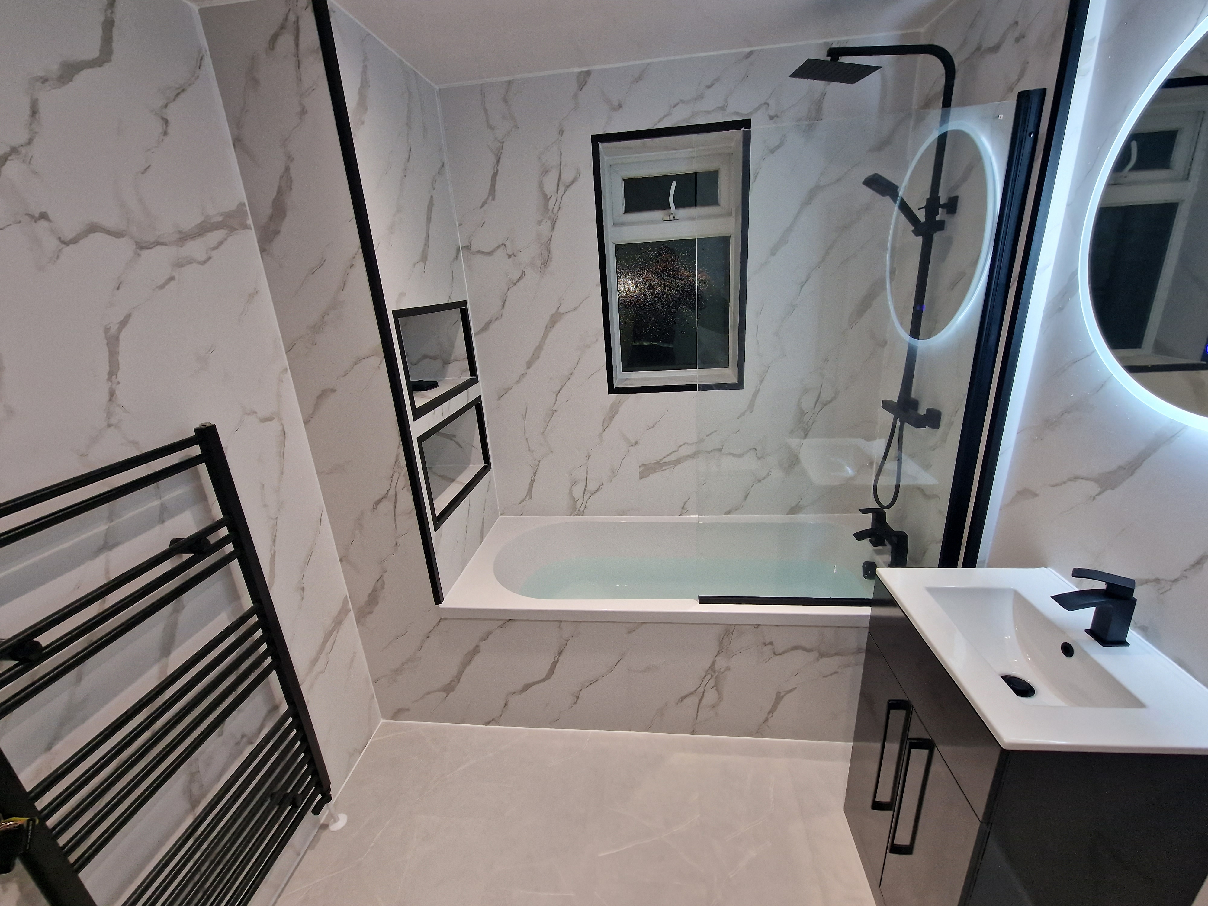 Finished bathroom using Carrera Matt panels