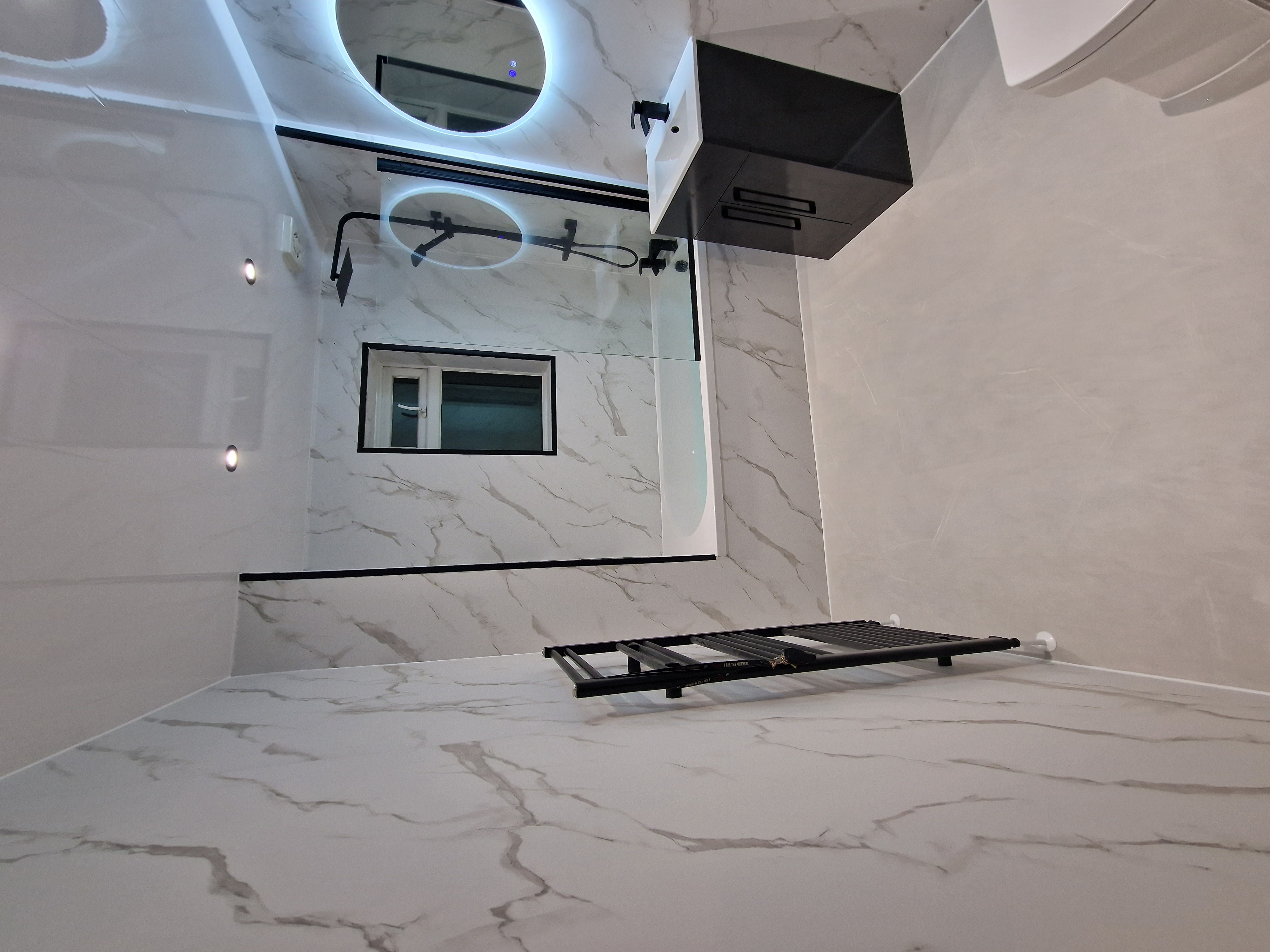 Finished bathroom using Carrera Matt panels