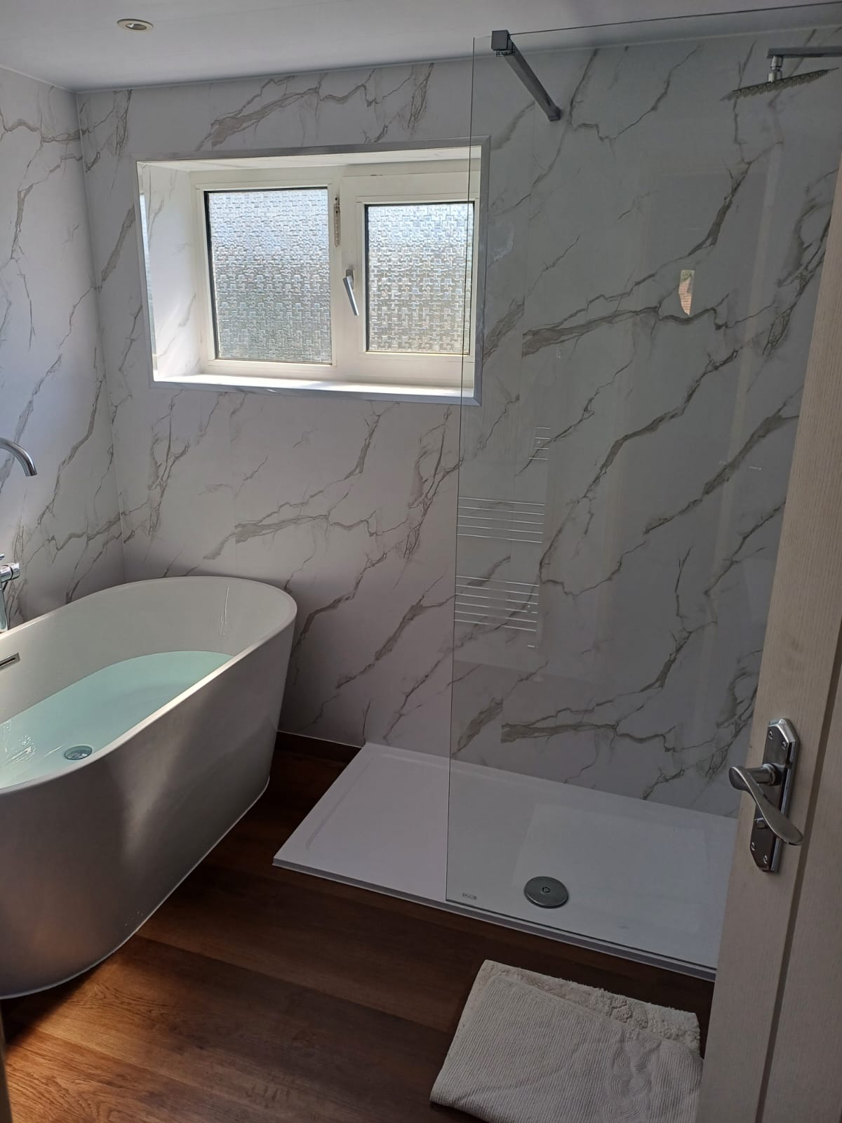 Finished bathroom using Carrera Matt panels